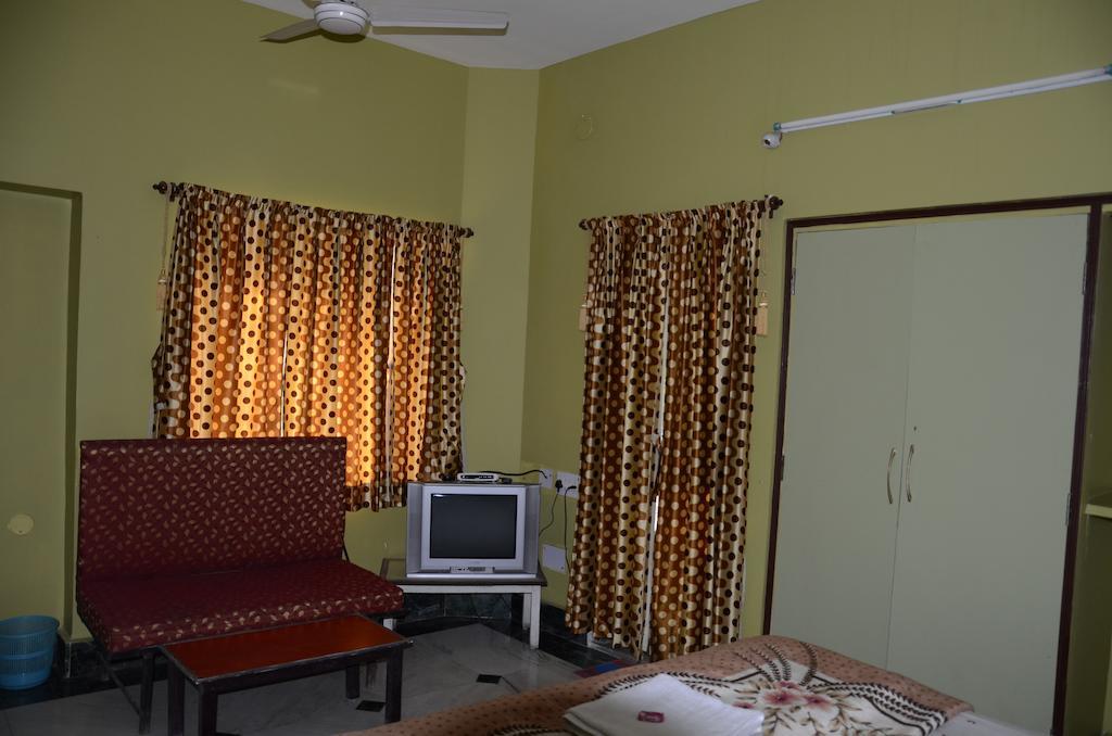 Kim Lawn Guest House Calcuta Habitación foto